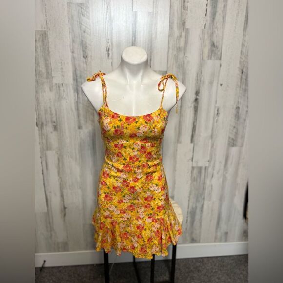 wild fable Dresses & Skirts - Wild Fable Yellow Floral Tie Strap Dress Womens Size Extra Small XS Cutout Ruffl